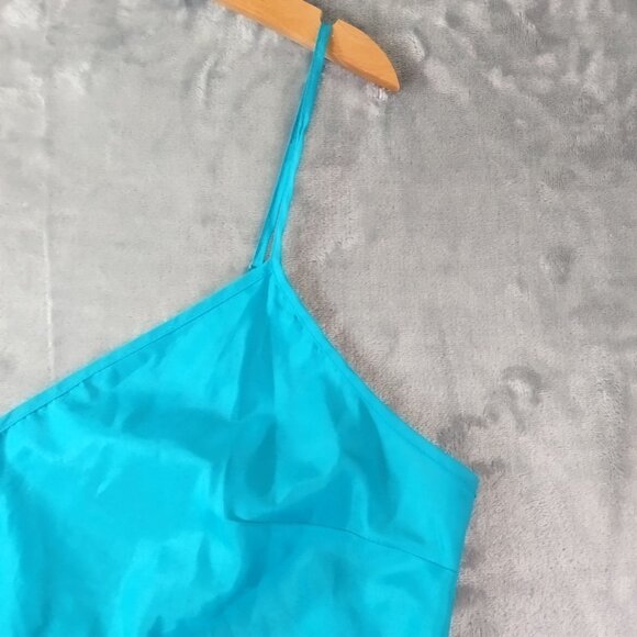 Women Streetwear Sleeveless Casual layering TankTop L Vibrant Blue closetstaple - Picture 5 of 8